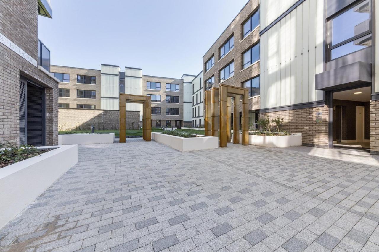 Stylish Family Sized 2 Bedroom Apartment London Exterior photo