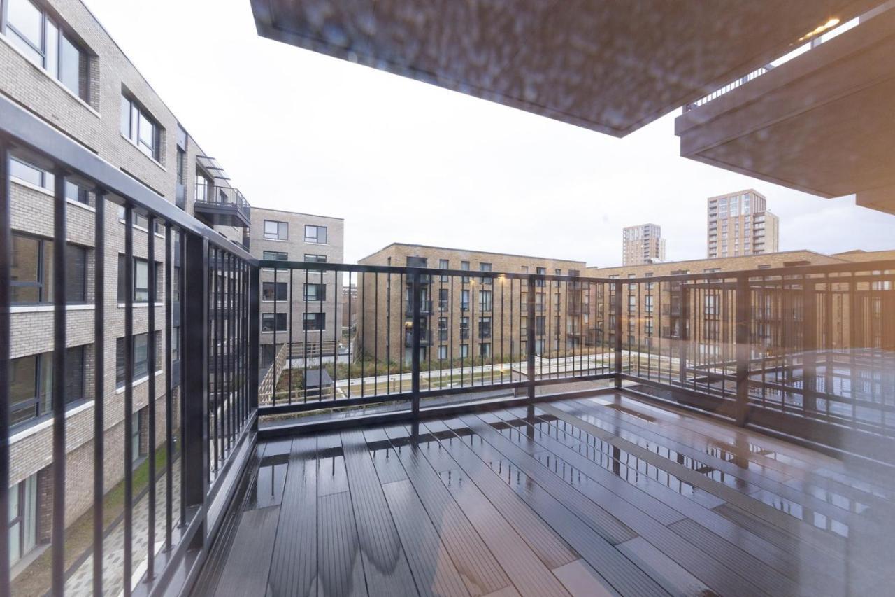 Stylish Family Sized 2 Bedroom Apartment London Exterior photo